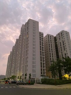 2 BHK + Pooja Room,Store Room Apartment For Rent in Lodha Downtown