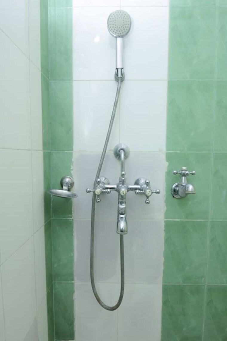Bathroom, gomti nagar 3 Bedroom 1352 Sq.Ft. Independent House In Gomti Nagar Lucknow 10200722