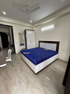 2 BHK Builder Floor For Rent in Sector 38