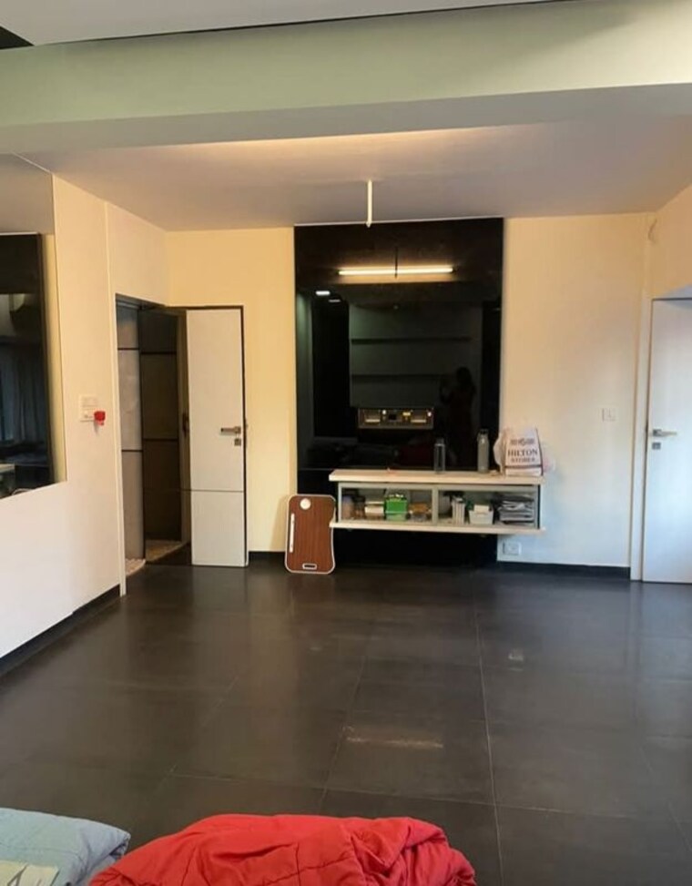 Room, hiranandani-gardens 1 Bedroom 550 Sq.Ft. Apartment In Powai Mumbai 10200738