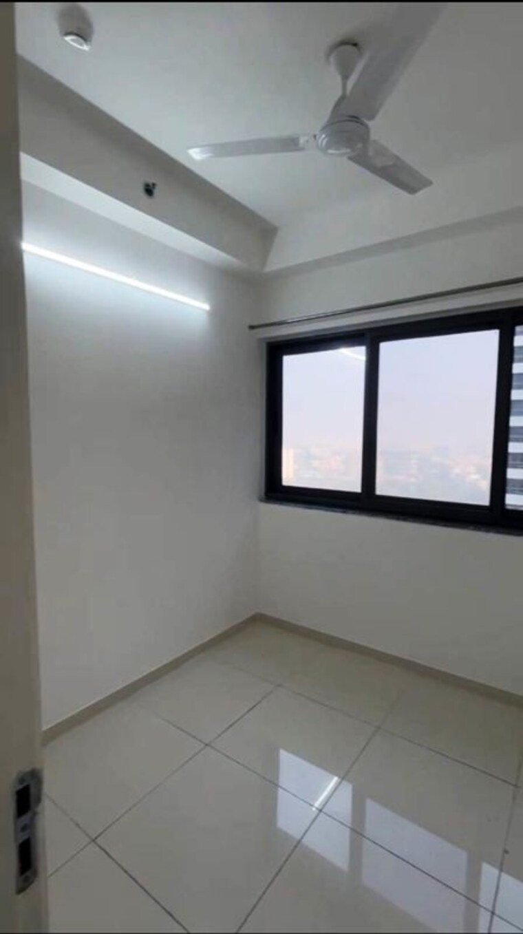Room, amanora-gold-towers 3.5 Bedroom 1650 Sq.Ft. Apartment In Hadapsar Pune 10200728