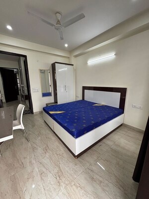 Bedroom in 2 BHK Builder Floor at Sector 39 – for Rent
