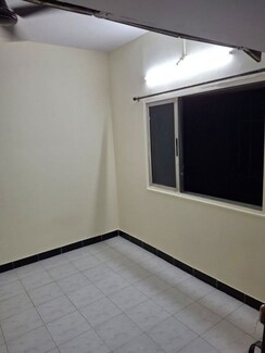 1 BHK + Extra Room Apartment For Rent in Nagari Niwara CHS