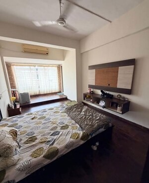 Bedroom in 2 BHK Apartment at City Park Powai, Powai – for Rent