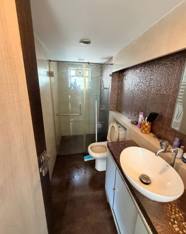 Bathroom, city-park-powai 2 Bedroom 1000 Sq.Ft. Apartment In Powai Mumbai 10200799