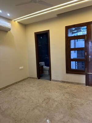 Room in 5 BHK Villa at Metro Spanish Villas, Patiala Road – for Rent