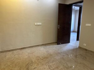 Room in 5 BHK Villa at Metro Spanish Villas, Patiala Road – for Rent
