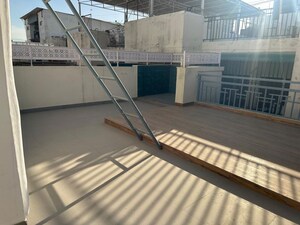 Staircase in 5 BHK Villa at Metro Spanish Villas, Patiala Road – for Rent