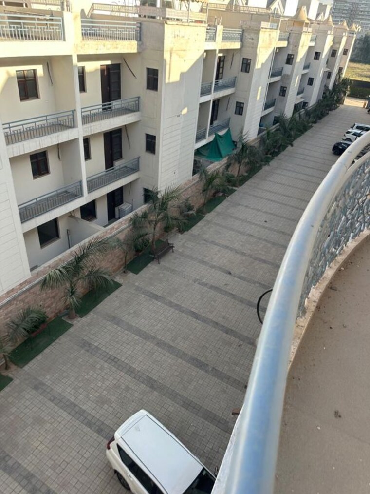 Balcony, metro-spanish-villas 5 Bedroom 3500 Sq.Ft. Villa In Patiala Road Zirakpur 10200785