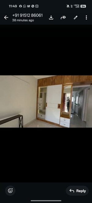 Room in 3 BHK Apartment at Veena Nagar CHS Malad, Malad West – for Rent