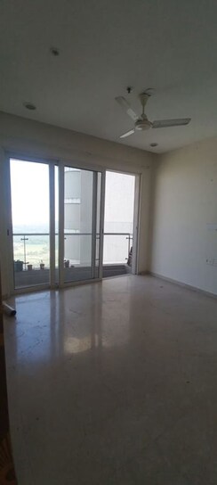 3.5 BHK + Pooja Room,Servant Room Apartment For Rent in Omkar Alta Monte