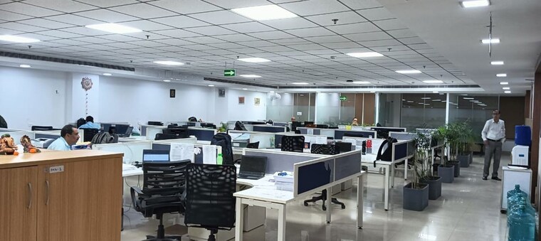 Team Area, udyog vihar phase 5 Commercial Office Space 2000 Sq.Ft. In Udyog Vihar Phase 5 Gurgaon 10190542