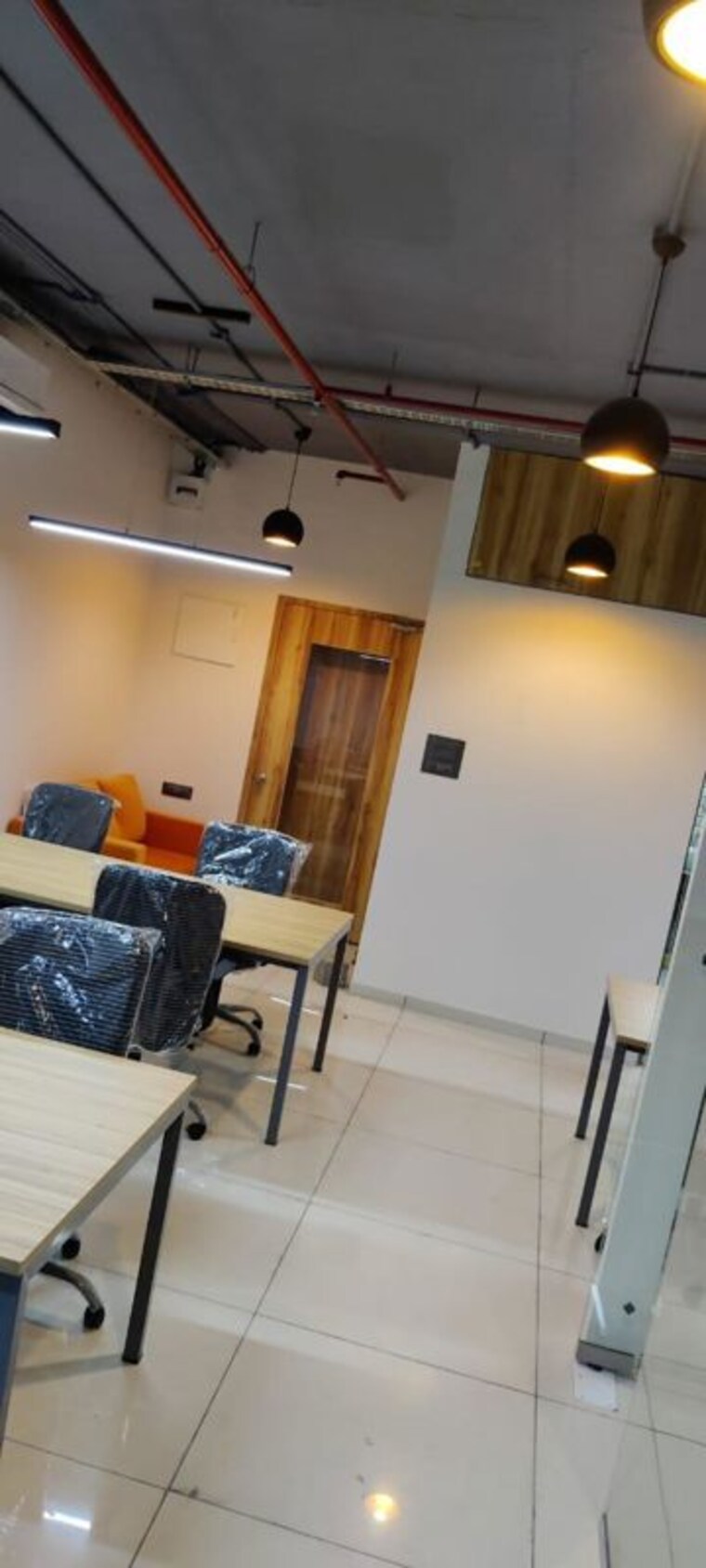 Team Area, bsel-tech-park Commercial Office Space 1600 Sq.Ft. In Vashi Sector 30a Navi Mumbai 10200841