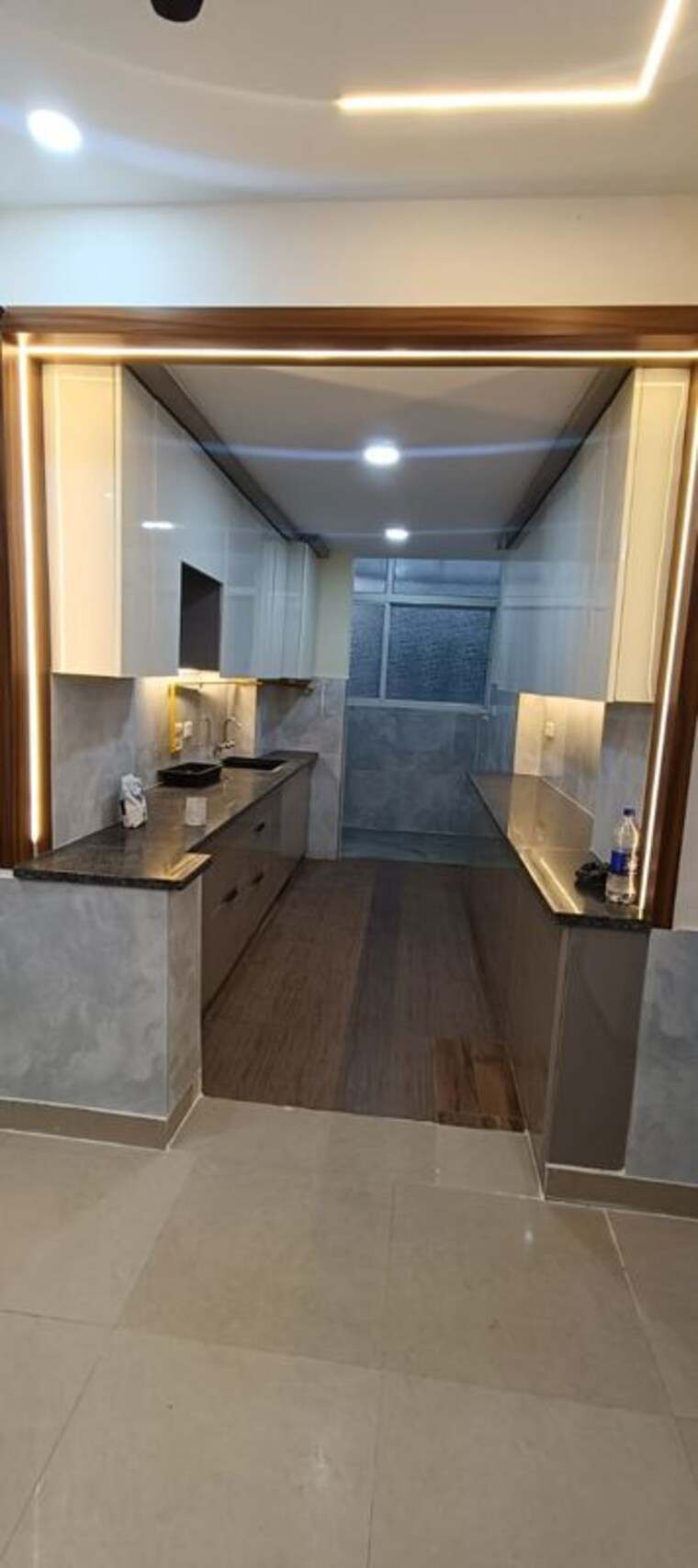 Kitchen, arihant-paradiso 3 Bedroom 1725 Sq.Ft. Apartment In Ahinsa Khand 2 Ghaziabad 10200849