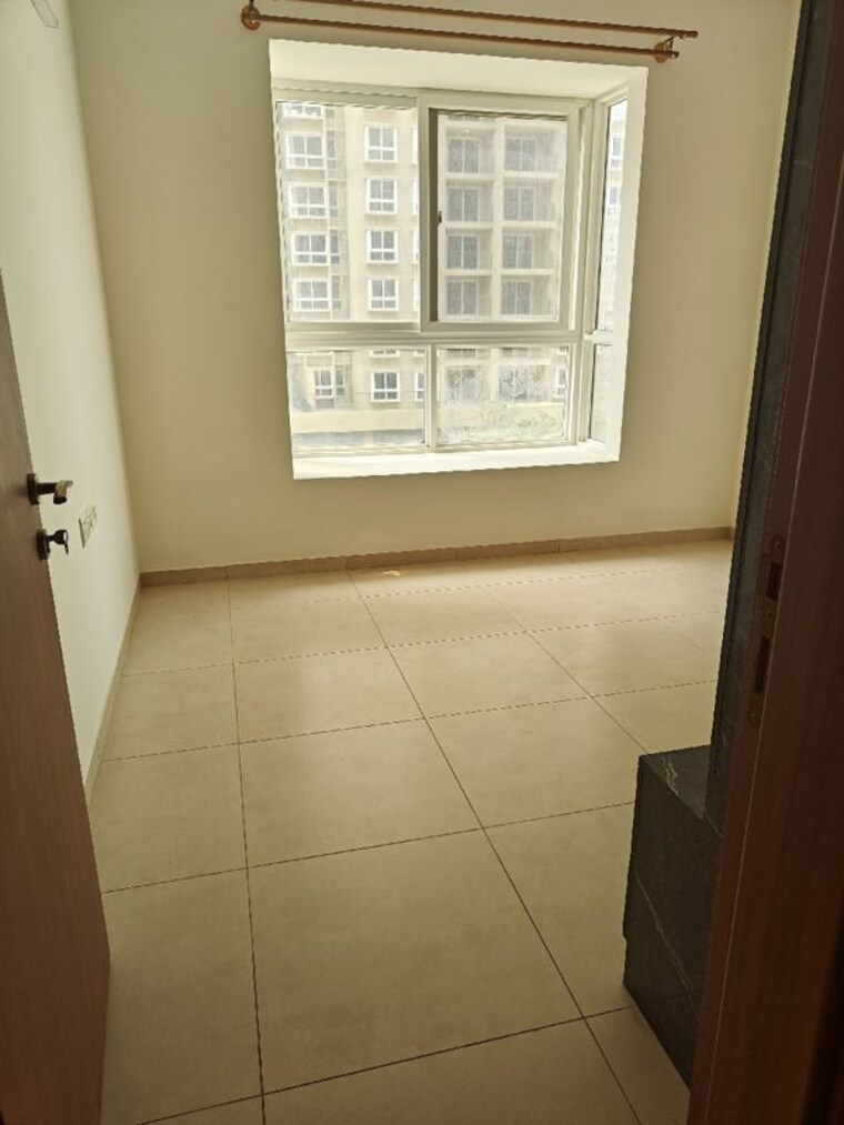 Bathroom, bhartiya-nikoo-homes 2 Bedroom 1117 Sq.Ft. Apartment In Thanisandra Main Road Bangalore 10200837