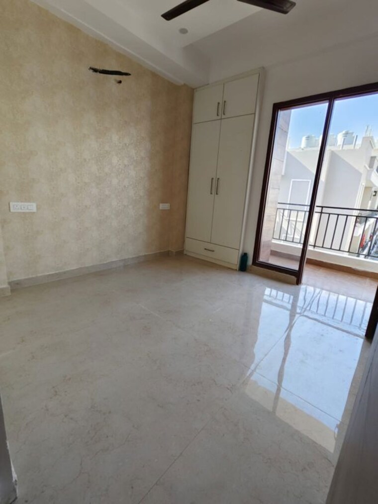 Room, ramgarh bhudda 3 Bedroom 1850 Sq.Ft. Builder Floor In Ramgarh Bhudda Zirakpur 10200848