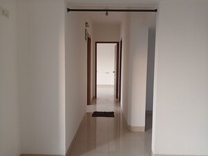  2 BHK Apartment at Miracle Heights, Kopar Khairane – for Sale