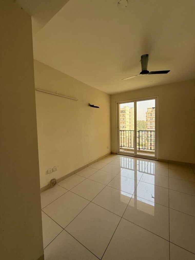 Room, highland-park-chandigarh 3 Bedroom 2250 Sq.Ft. Apartment In Bhabat Zirakpur 10200896