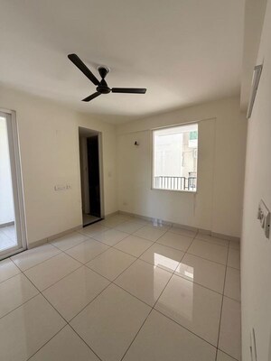 Bathroom in 3 BHK Apartment at Highland Park Chandigarh, Bhabat – for Rent