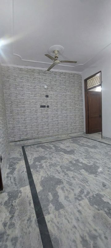 1 BHK + Pooja Room Builder Floor For Rent in Govindpuri