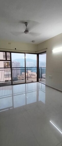 2 BHK Apartment For Rent in K Raheja Corp Maple Leaf