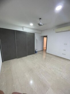 3 BHK + Store Room Apartment For Rent in Oberoi Realty Esquire