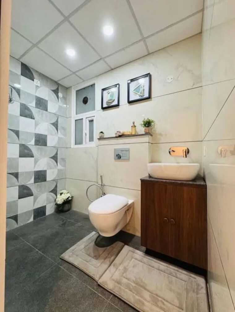 Bathroom, ambala highway 3 Bedroom 2025 Sq.Ft. Builder Floor In Ambala Highway Chandigarh 10200919