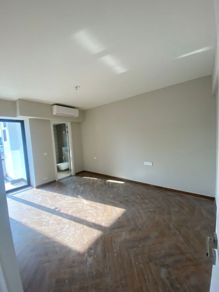 Room, signature-global-city-63a 3 Bedroom 1350 Sq.Ft. Apartment In Sector 63a Gurgaon 10200922