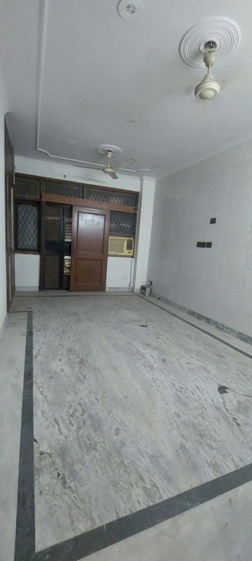 2 BHK + Pooja Room Builder Floor For Sale in Govindpuri
