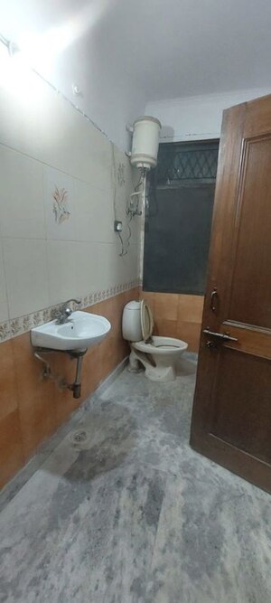 Bathroom in 2 BHK Builder Floor at Govindpuri – for Rent