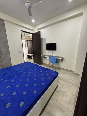 Bedroom in 2 BHK Builder Floor at Sector 44 – for Rent