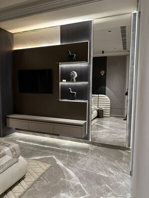 Room in 3 BHK Apartment at Bharat Auravistas, Andheri West – for Sale