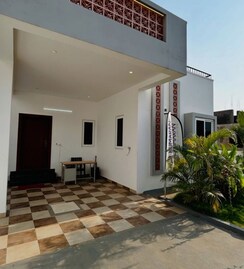 2 BHK + Pooja Room,Servant Room,Extra Room Villa For Sale in Electronic City