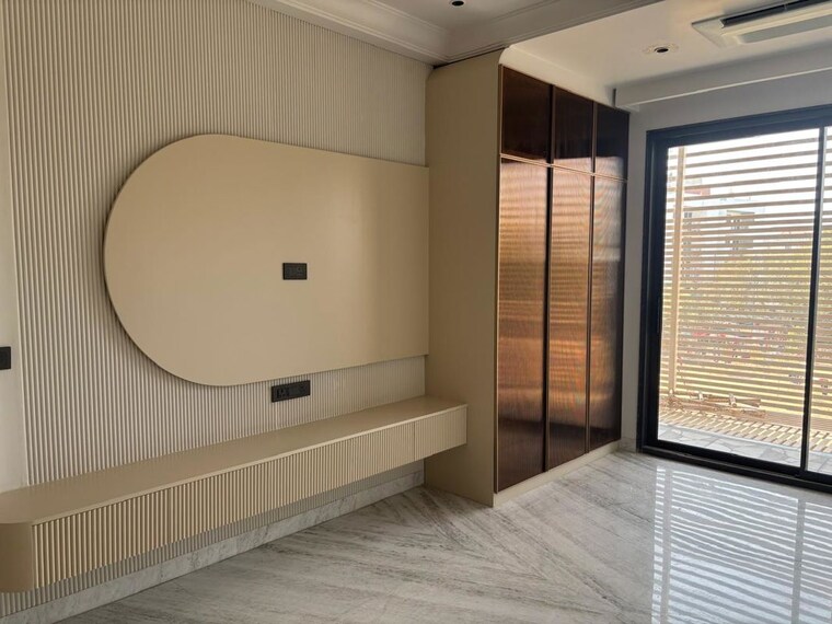 Room, south city 2 3.5 Bedroom 2160 Sq.Ft. Builder Floor In South City 2 Gurgaon 10200978