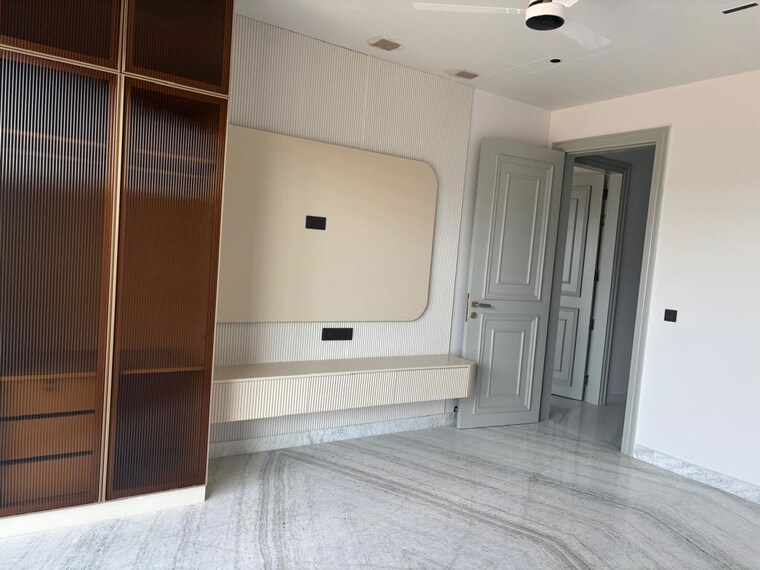 Room, south city 2 3.5 Bedroom 2160 Sq.Ft. Builder Floor In South City 2 Gurgaon 10200978