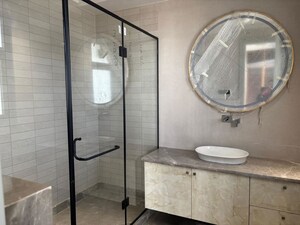 Bathroom in 3.5 BHK Builder Floor at South City 2 – for Sale