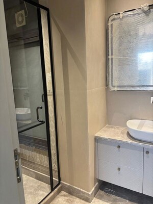 Bathroom in 3.5 BHK Builder Floor at South City 2 – for Sale