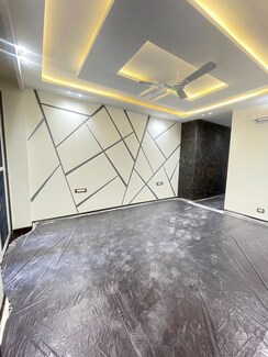 3 BHK + Servant Room Builder Floor For Rent in Huda Staff Colony