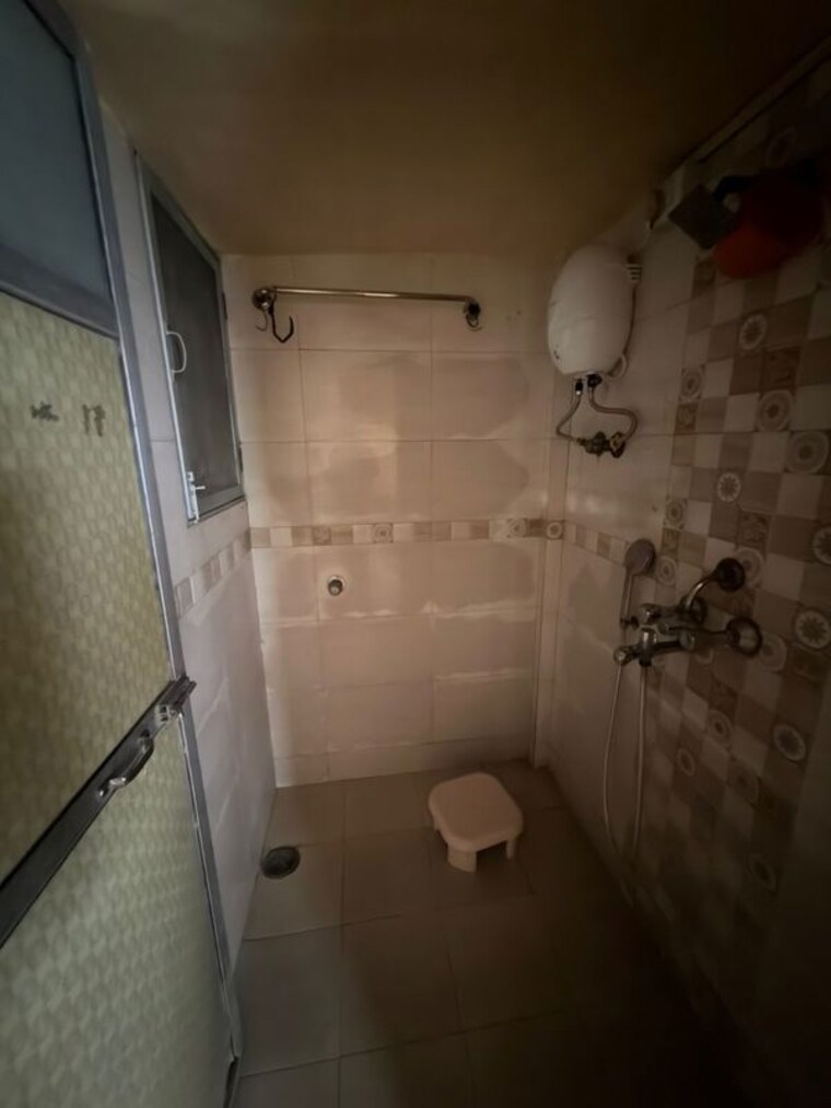 Bathroom, om-shiv-apartment 1 Bedroom 450 Sq.Ft. Apartment In Manorama Nagar Thane 10200997