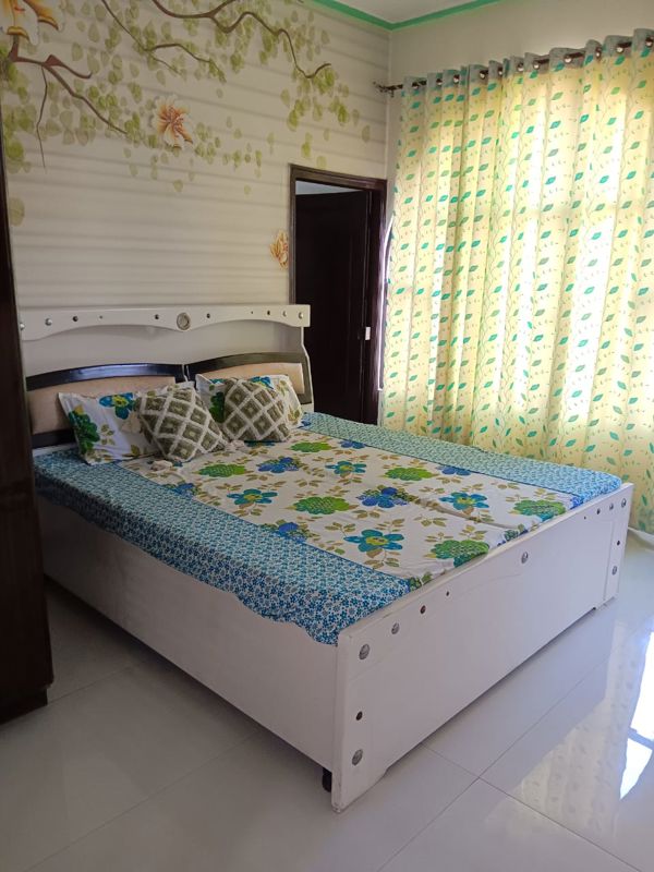 2 BHK + Servant Room Builder Floor For Rent in Sas Nagar