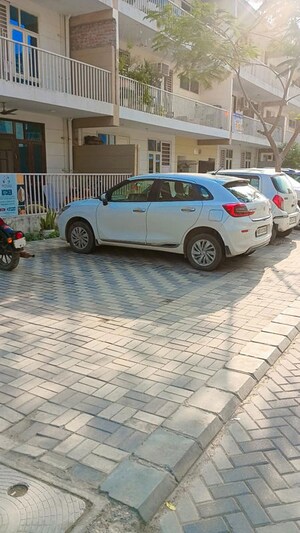 Parking in 3 BHK Apartment at TDI The Grand Retreat, Sector 88 – for Rent