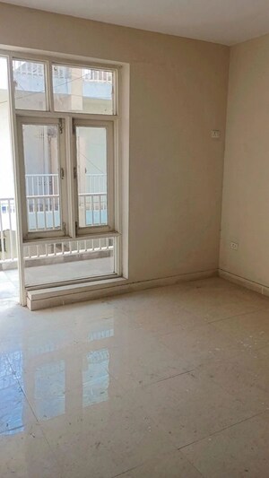 Room in 3 BHK Apartment at TDI The Grand Retreat, Sector 88 – for Rent