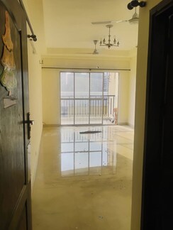2 BHK + Extra Room Independent House For Rent in Sector 48