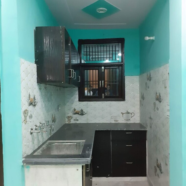 Kitchen, rohini sector 24 2 Bedroom 751 Sq.Mt. Builder Floor In Rohini Sector 24 Delhi 10201077