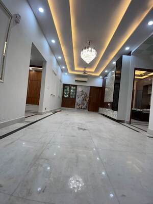 Building Lobby in 3 BHK Apartment at Rohini Sector 13 – for Sale