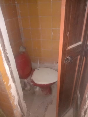 1 BHK Builder Floor For Rent in Gulmohar Estate, Pi Greater Noida