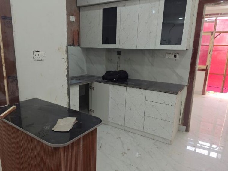Kitchen, sector 73 1 Bedroom 580 Sq.Ft. Builder Floor In Sector 73 Noida 10201163
