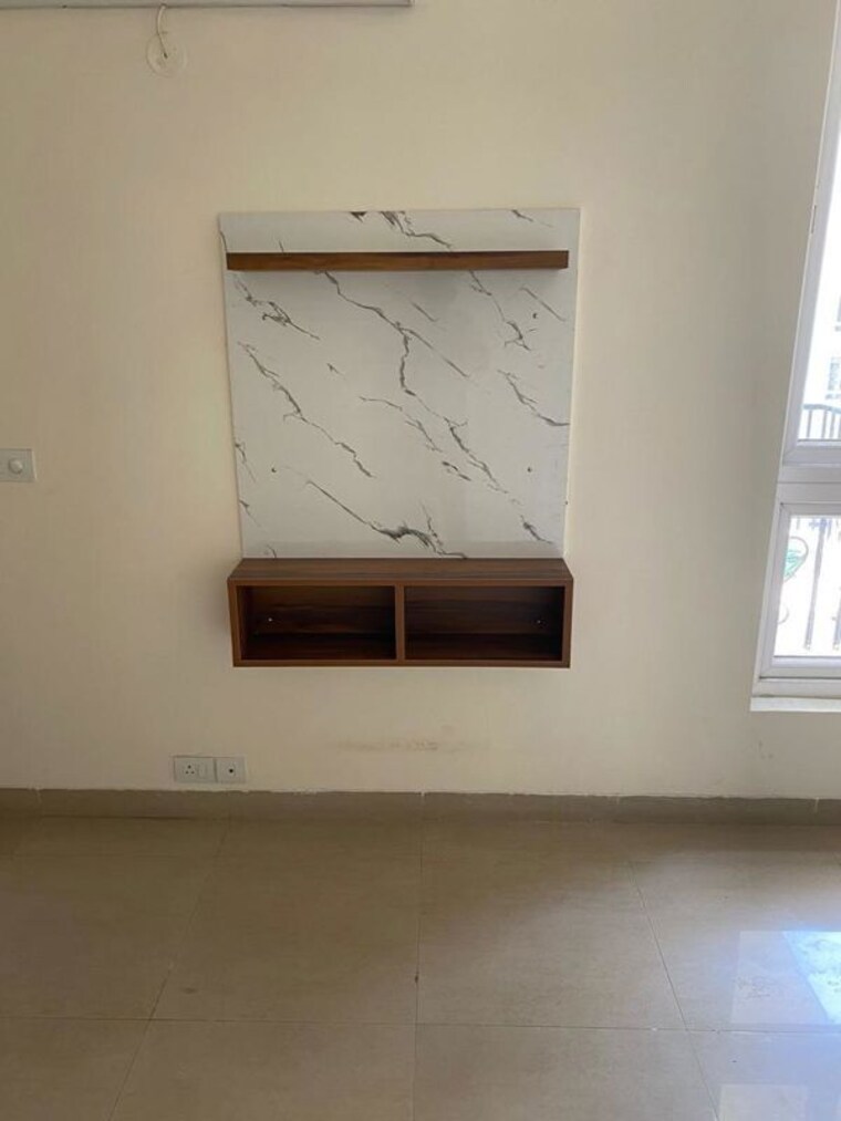 Room, emaar-emerald-estate 3 Bedroom 1310 Sq.Ft. Apartment In Sector 65 Gurgaon 10201172