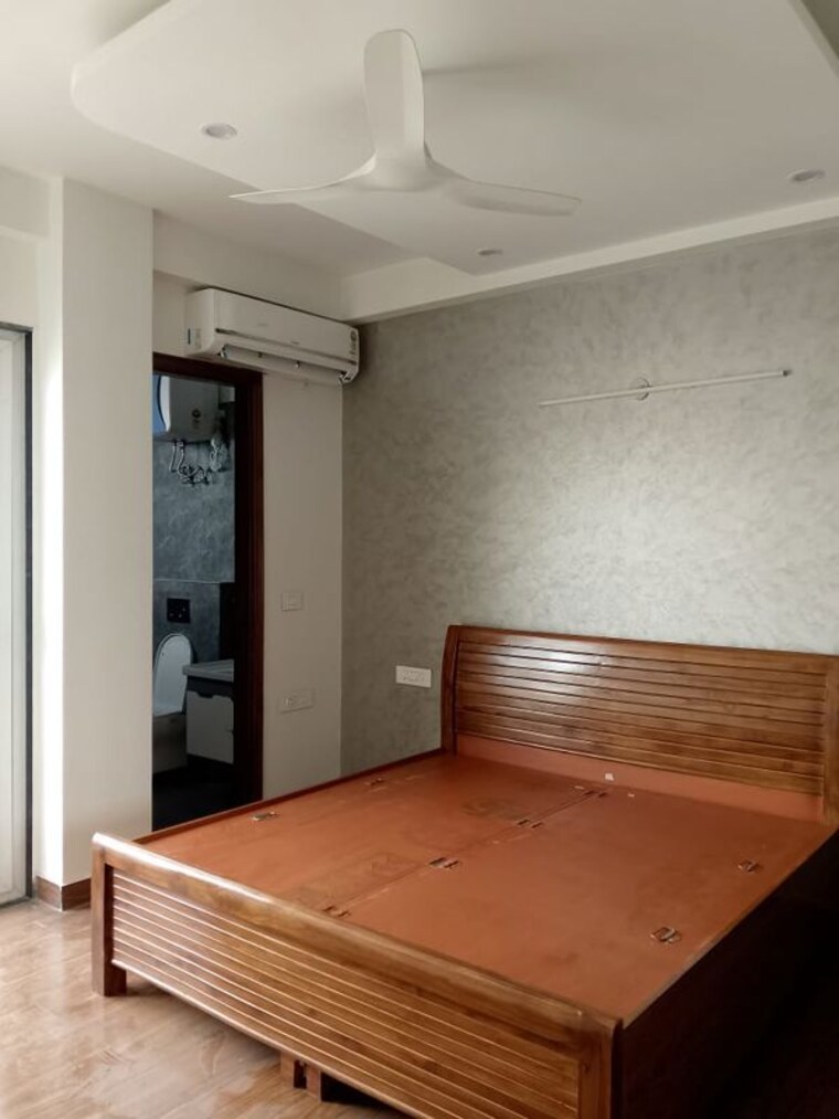 Room, sector 39 3 Bedroom 2899 Sq.Ft. Builder Floor In Sector 39 Gurgaon 10201176
