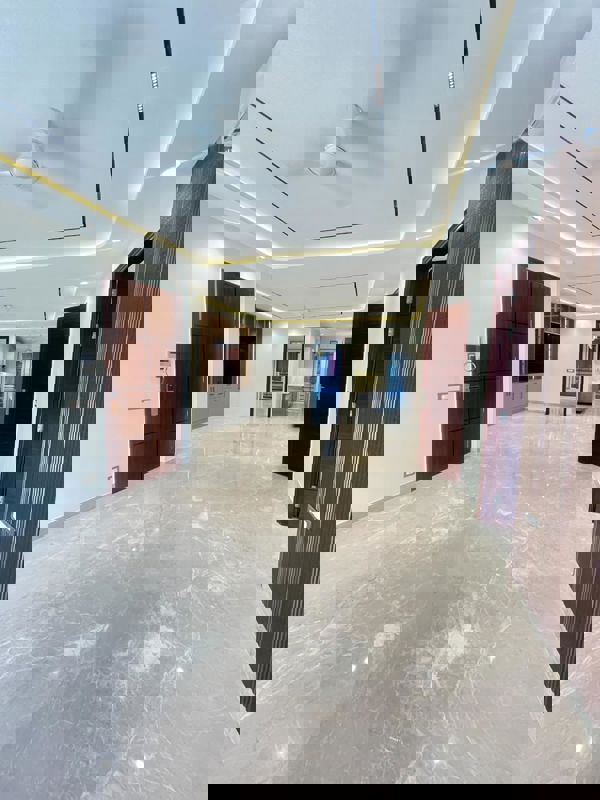 3 BHK + Servant Room 318 Sq.Ft. Builder Floor in Huda Staff Colony